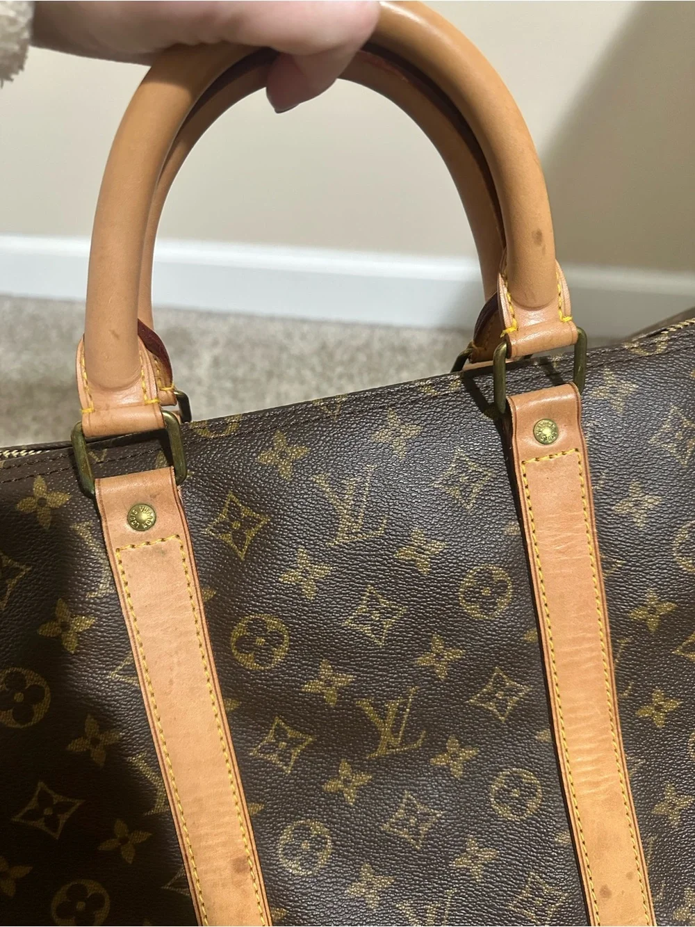 Louis Vuitton classic lv